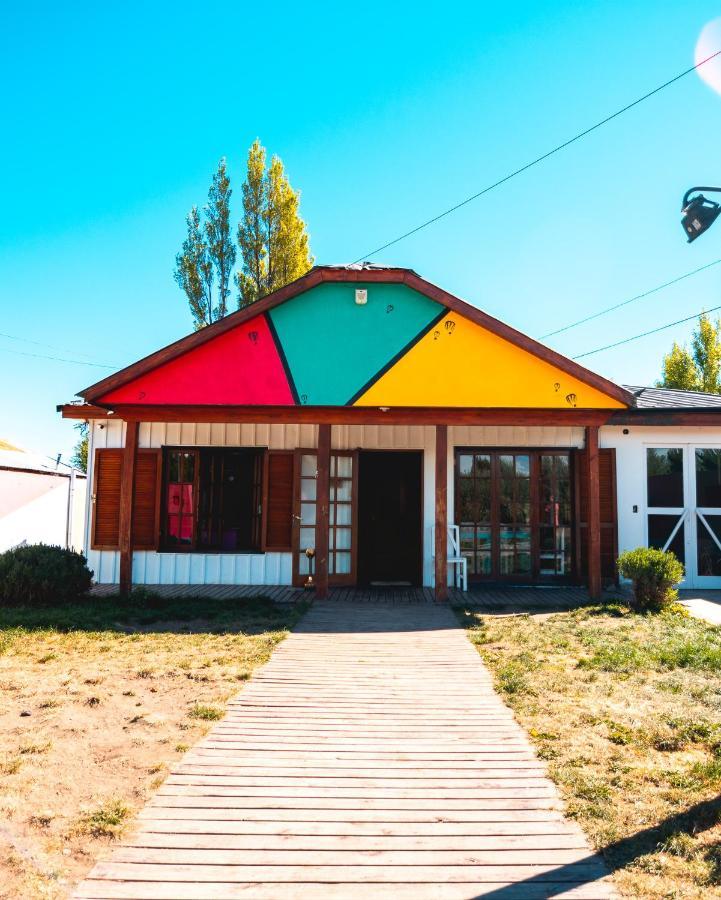 Bla Guest House El Calafate Bagian luar foto